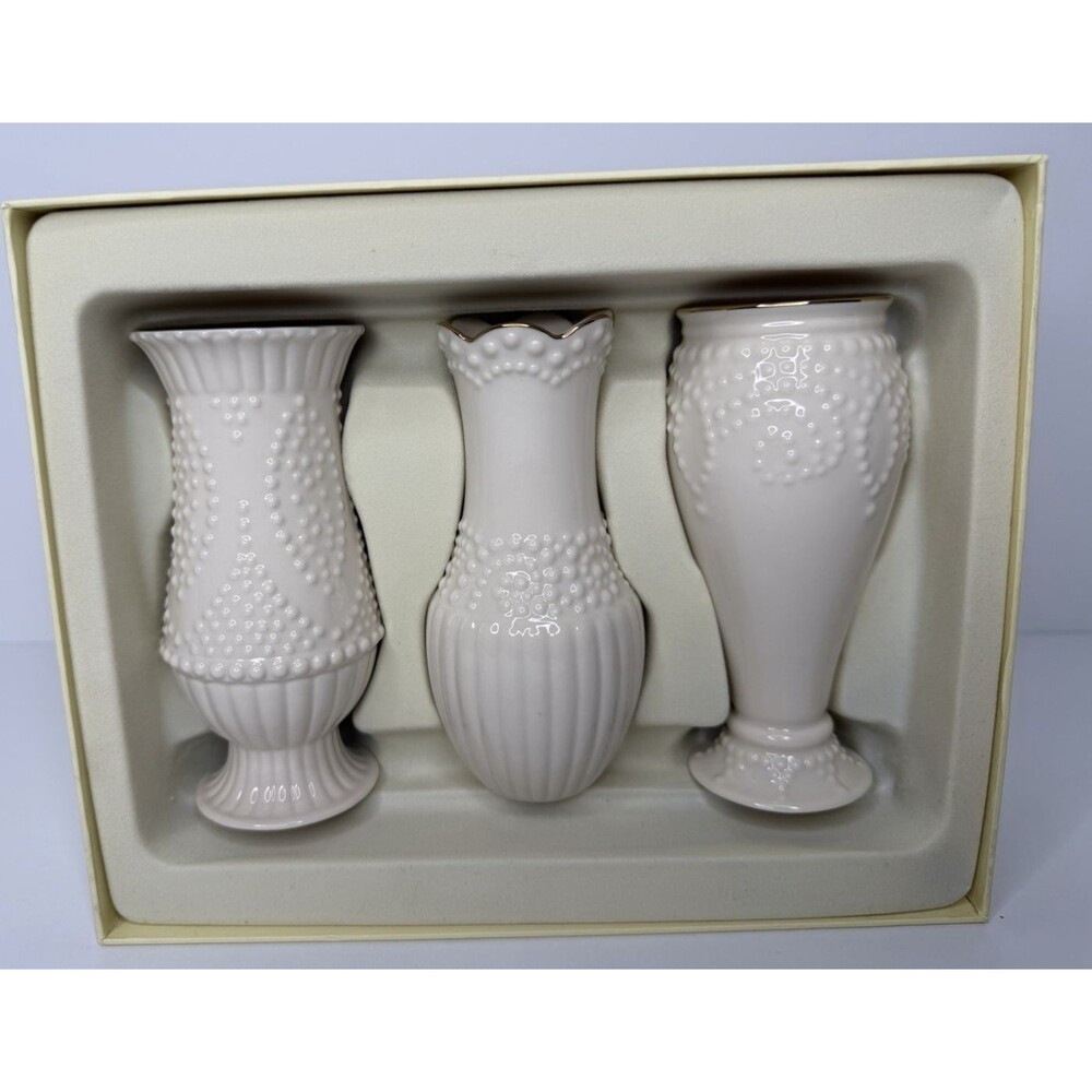 Lenox Hobnail Beaded Bud Vases with Gold Rim 5", set of 3, with Box - Picture 2 of 14